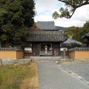 天下の三戒壇院の一つが太宰府にあります。