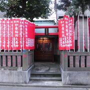 掃除が行き届いた稲荷神社