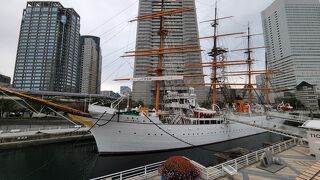 １号ドックにいます