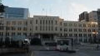 富山城址公園の北側