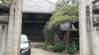 善光寺坂上にある寺院