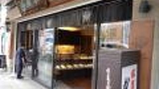 地元色の強い商店街でした