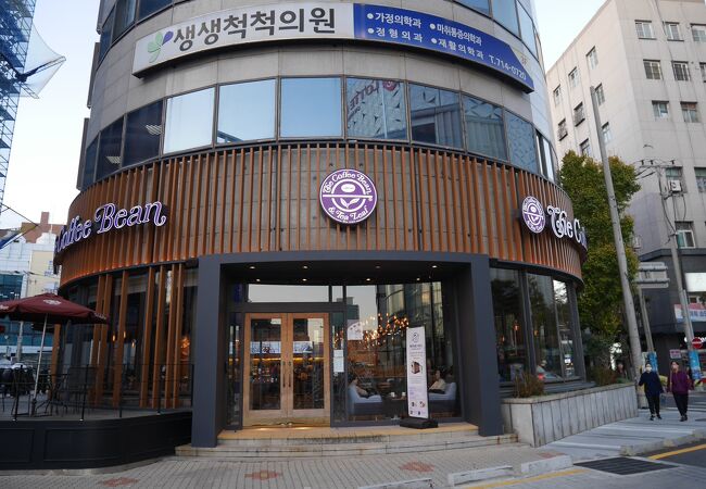 The Coffee Bean & Tea Leaf 釜山南浦駅店