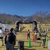 広大な公園でトレイルランの大会に