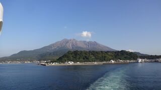 近くで見る方が断然迫力がある