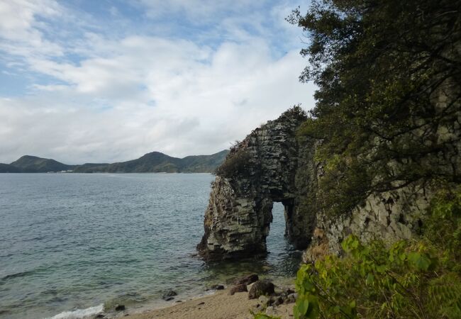 巌門(山口県周防大島町)