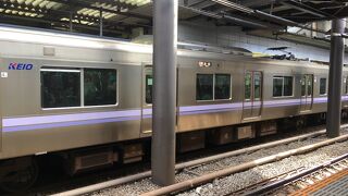 パステルカラーの車両