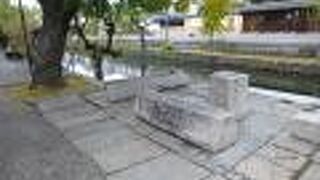 アイビースクエアの西門から真っ直ぐ