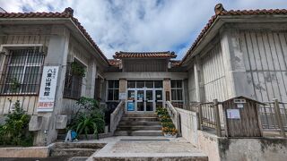 Small local museum in Ishigaki, facility that serve as an introduction to touring historical sites in Yaeyama