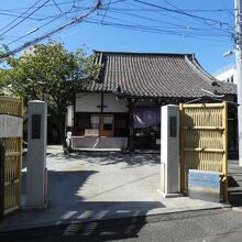 養願寺山門