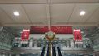 週末の朝6時台は、周囲に人が少な目でした