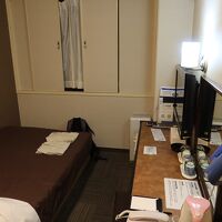 標準的なシングルの部屋