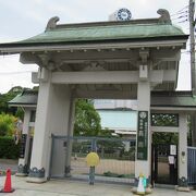 明石藩主の松平家の菩提寺