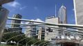 ジェイ プリツカー パビリオン　