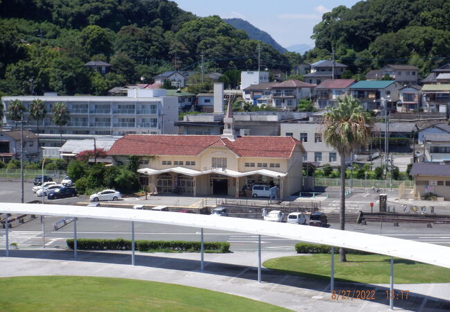 海のピラミッド