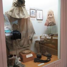 …南極探検に使われた装備品の歴史が見られます。