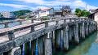 日本百名橋や国指定重要文化財にも選定されている有名な石橋