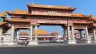 大きくて立派な媽祖廟です。兎に角、圧倒されます。