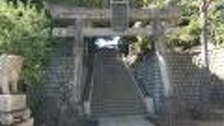 東京十社の一つで大黒天を祀る