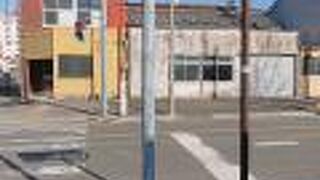 舟運で栄えた付近を散策