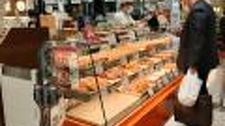 神戸コロッケ エキュート品川サウス店