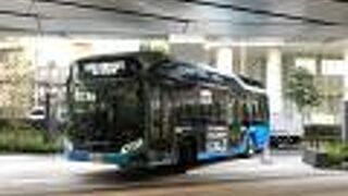 水素で動くバス