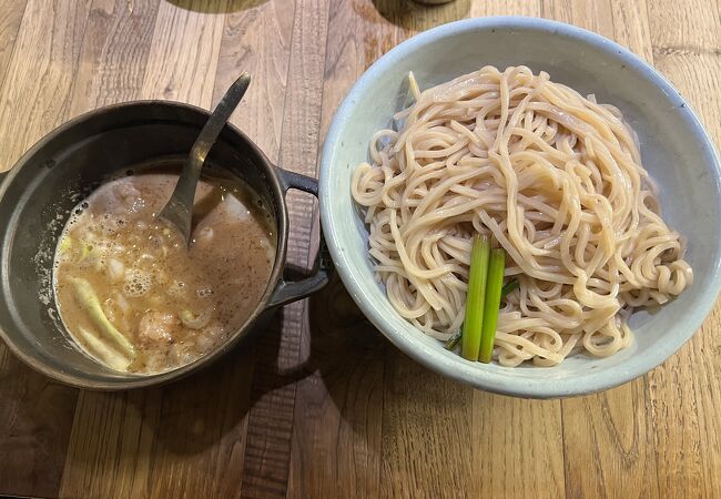 もつつけ麺