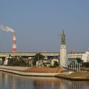 堺旧港のシンボル的存在