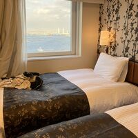 景色は良いが、窓は小さめ