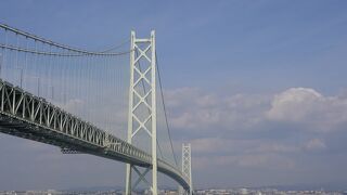 全長3911mの巨大なつり橋