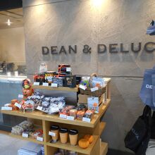 DEAN&DELUCA CAFES羽田店