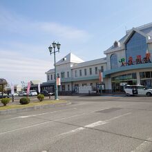 奥羽本線米沢駅