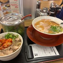 ラーメン横綱 枚方店