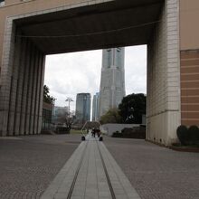 汽車道(港１号 ２号 ３号橋梁旧臨港線護岸)