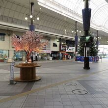 「ガレリア竹町」との交差点です