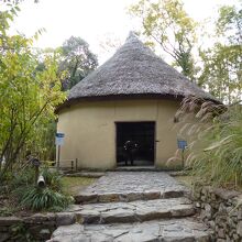 四国村 砂糖しめ小屋 釜屋 