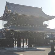 立派すぎる巨大寺院！