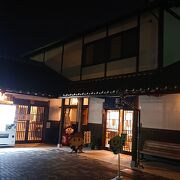 滋賀県草津の、観光案内所兼休憩所