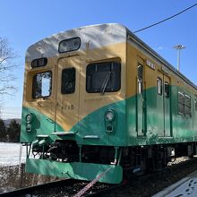 同じ通勤電車でもこちらは韓国製