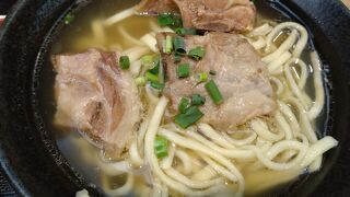 那覇空港内のソーキそば