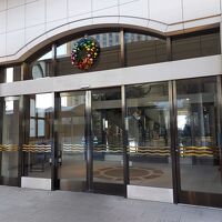 ゆりかもめ線側エントランス