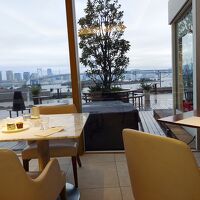 シーケープ　テラス・ダイニング