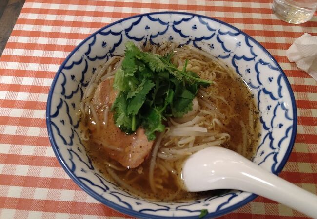 タイしょうゆラーメンをいただきました