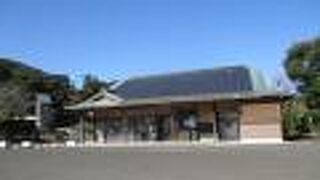 古墳観光には、まずはここでガイダンスを。