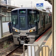 和歌山駅の一番端のホームから出発