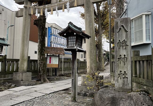 中目黒八幡神社