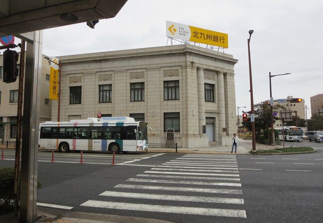 かっては門司港の貿易に大きな役割を果たした横浜正金銀行門司支店でした。