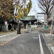 小さな神社でした