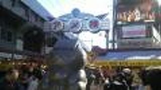 新幹線の上野駅を作るための住民活動の記念碑です