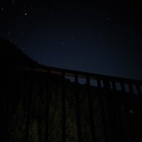 夜には満天の星も見え、東京都にいることを忘れそう。